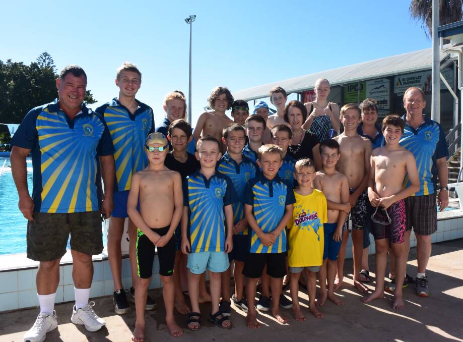 Port Macquarie Swimming Club members and community members join Port Macquarie MP Leslie Williams to talk about the funding.