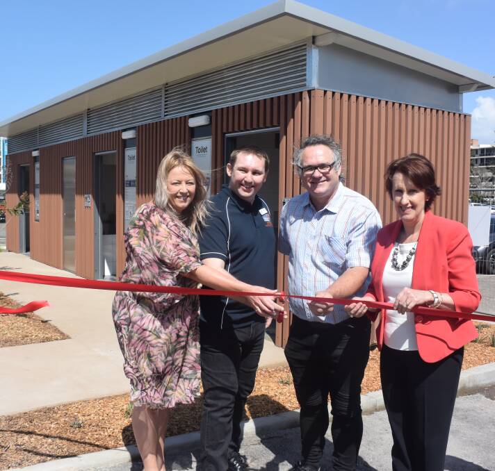 Much-needed facilities: Mayor Peta Pinson, Hastings Access Sub-Committee member Ben Oultram, Hastings Access Sub-Committee chair Cr Peter Alley and Port Macquarie MP Leslie Williams cut the ribbon to open the accessible toilet block.