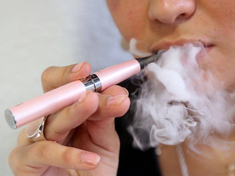 Annastacia Palaszczuk says there are reports of primary school children vaping between classes. (EPA PHOTO)