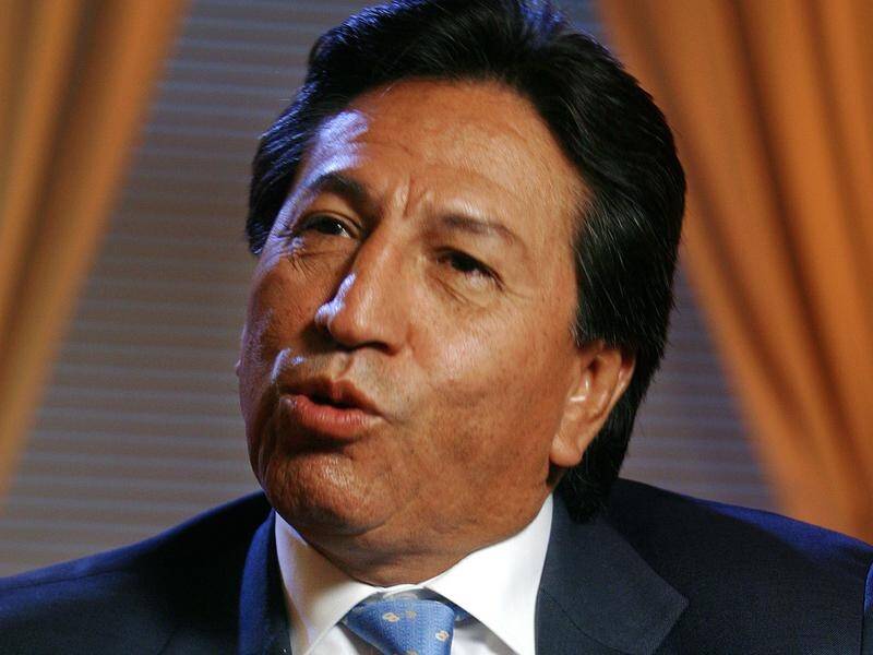 Peruvian President Alejandro Toledo has been arrested in the US and faces corruption charges.