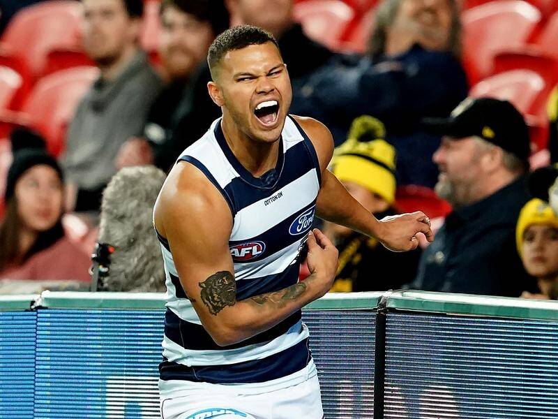 Geelong's Brandon Parfitt has been cleared of a major hand injury and will play against Gold Coast.