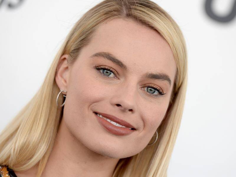Margot Robbie will receive a lavish gift bag as one of the top Oscar nominees.