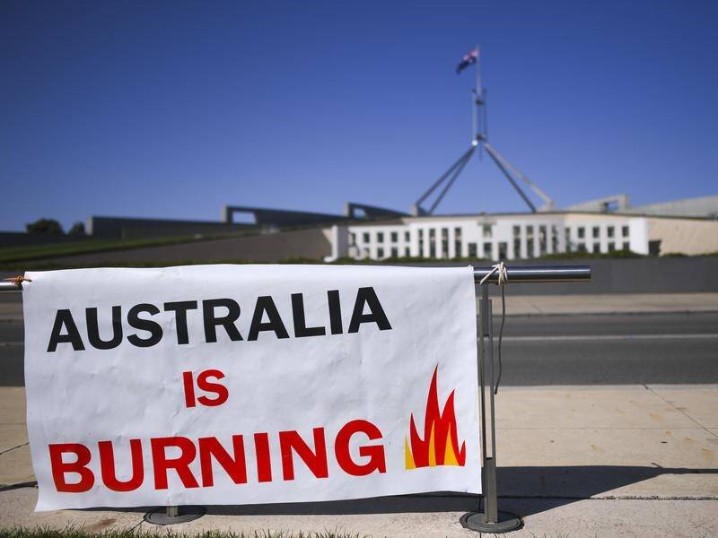 Climate change is playing on the minds of more Australians, but the economy is the main worry.