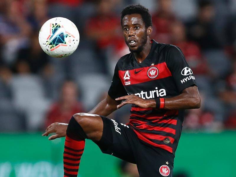 Former Wanderers winger Bruce Kamau is on loan to Melbourne Victory for the rest of the ALM season. (Brendon Thorne/AAP PHOTOS)