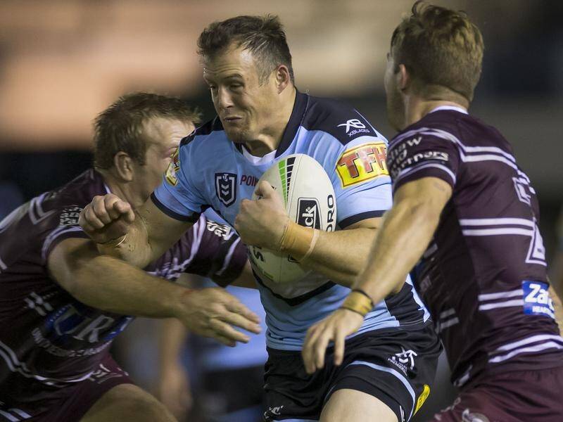 Last-minute NSW Blues recruit Josh Morris (C) knows he must defend in the State of Origin.