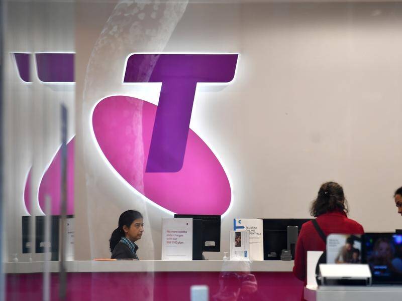 Telstra has told a parliamentary inquiry there is no health risk from the rollout of 5G.