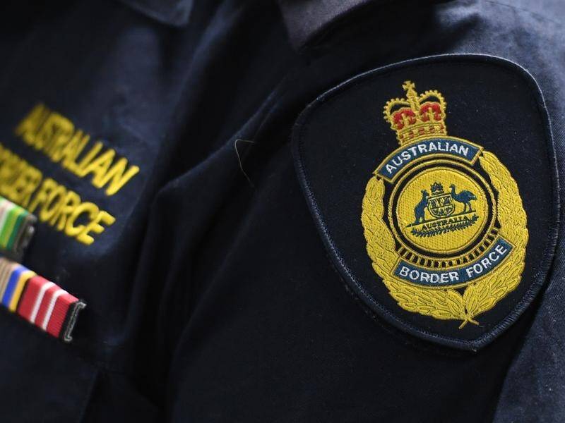 Proposed laws to help deport foreign criminals could ensnare people for minor offences, lawyers say.