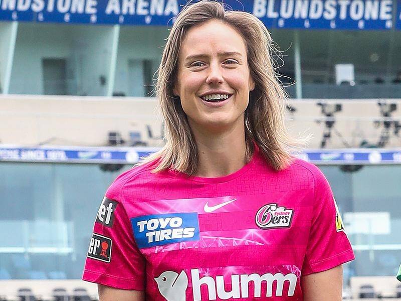 Ellyse Perry has contributed with bat and ball in the Sydney Sixers' win over Hobart Hurricanes.