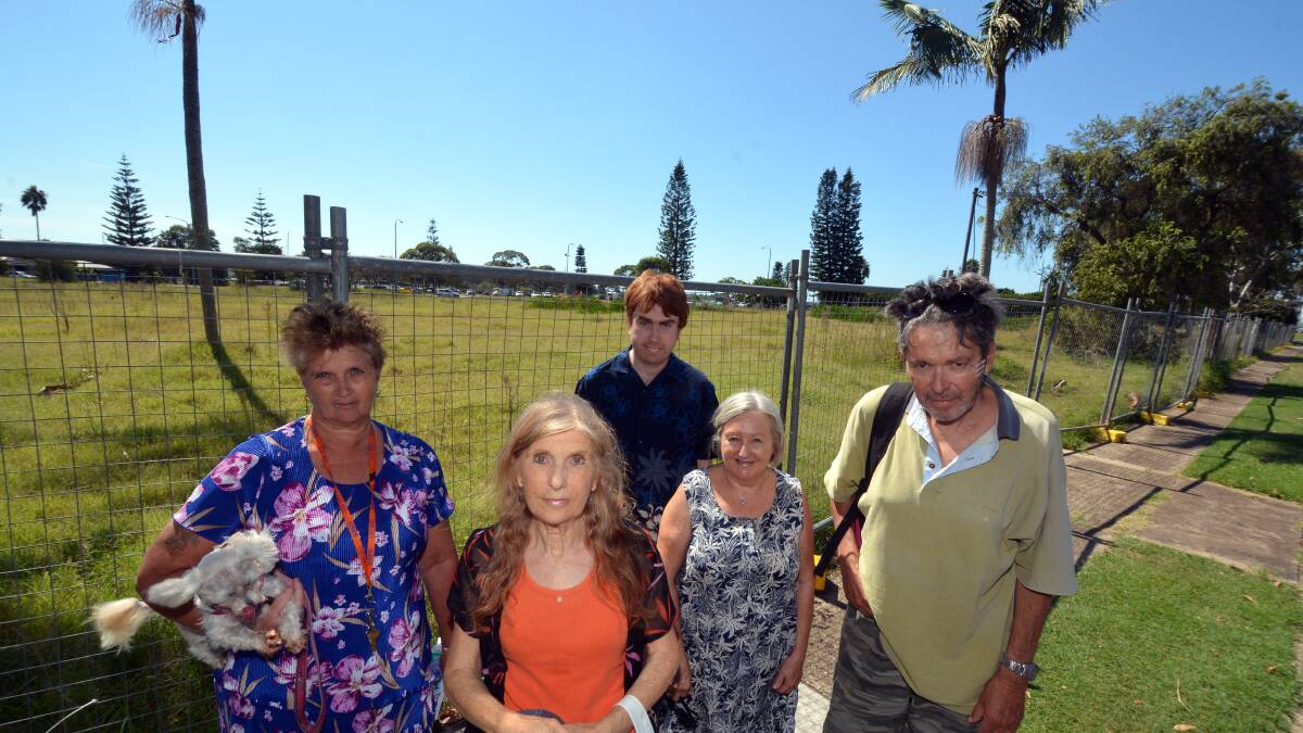 We want Kmart: Katrina Villiers, Craig Davidson, Robyn Davidson, John Walsh and Cate Brand are uninted in their call for Kmart to start construction in Port Macquarie.