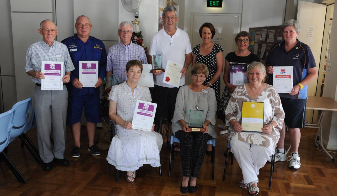 Well done: Member for Port Macquarie Leslie Williams with the volunteer certificate recipients.