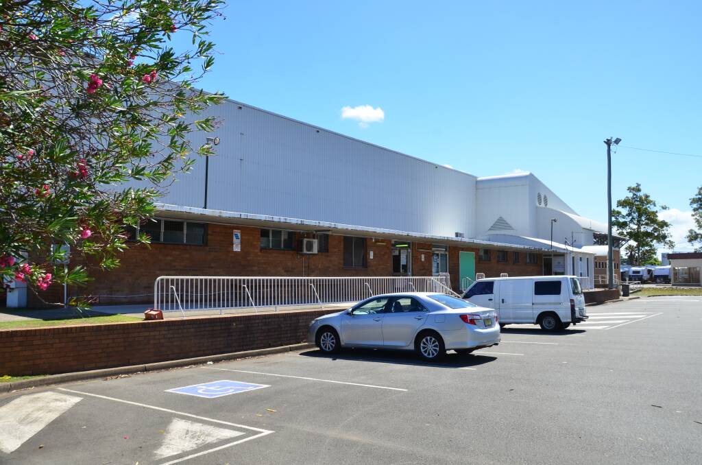 Council will proceed with the upgrade of the Port Macquarie indoor stadium without the PCYC.