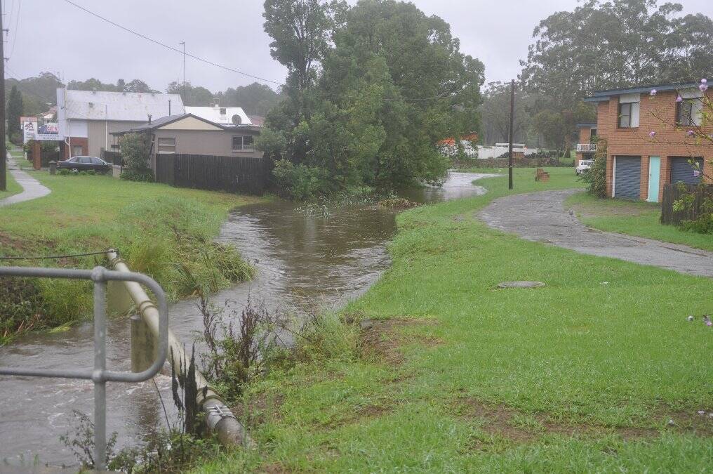 Some snapshots of the heavy rainfall in and around Wauchope. Pics were taken at around 7.30am on Tuesday.